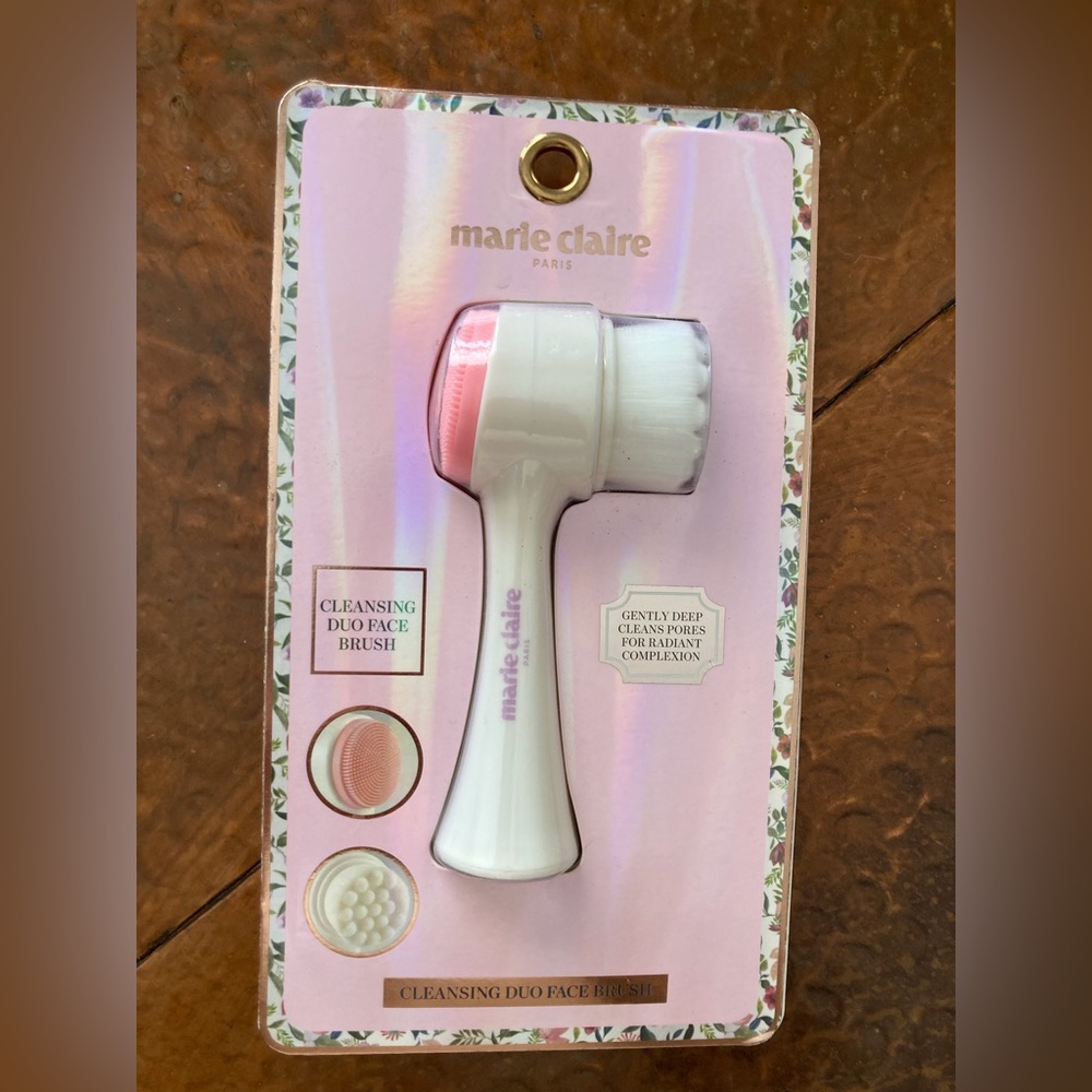 Marie Claire Duo face cleansing brush